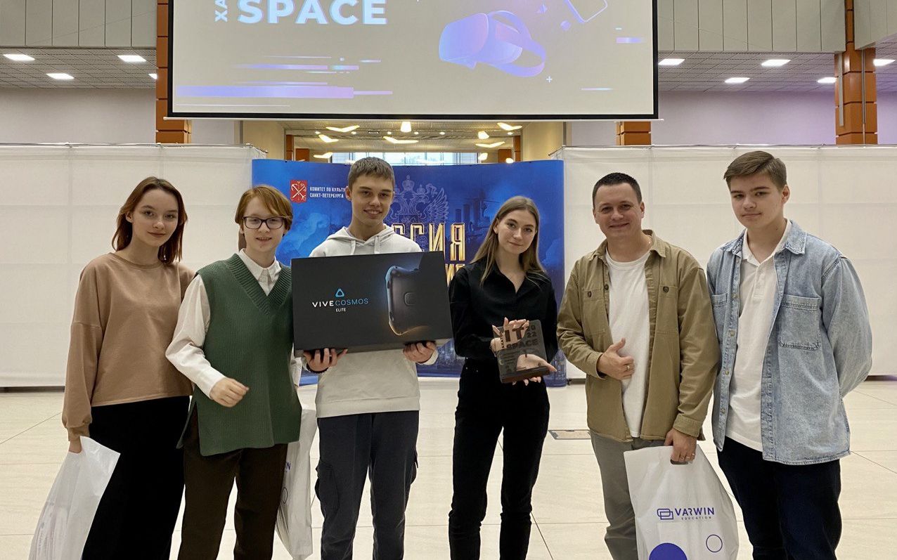 Поздравляем команду VR\AR-квантума новочебоксарского технопарка "Кванториум" «BROteam» с победой!!